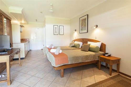 Seascape Holidays - Hibiscus Apartment Port Douglas
