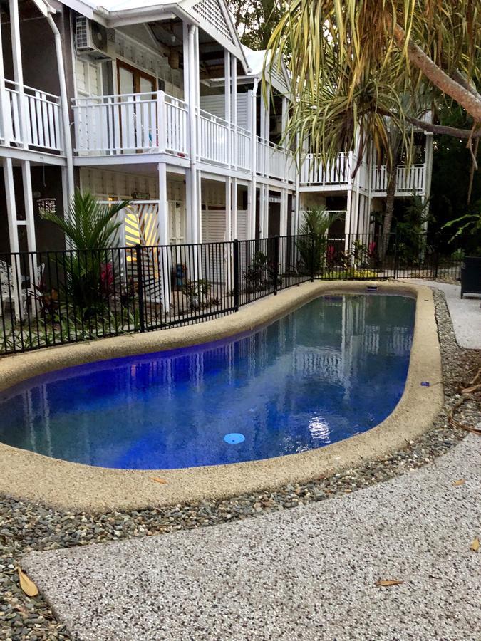 The Queenslander Fullmoon * Port Douglas