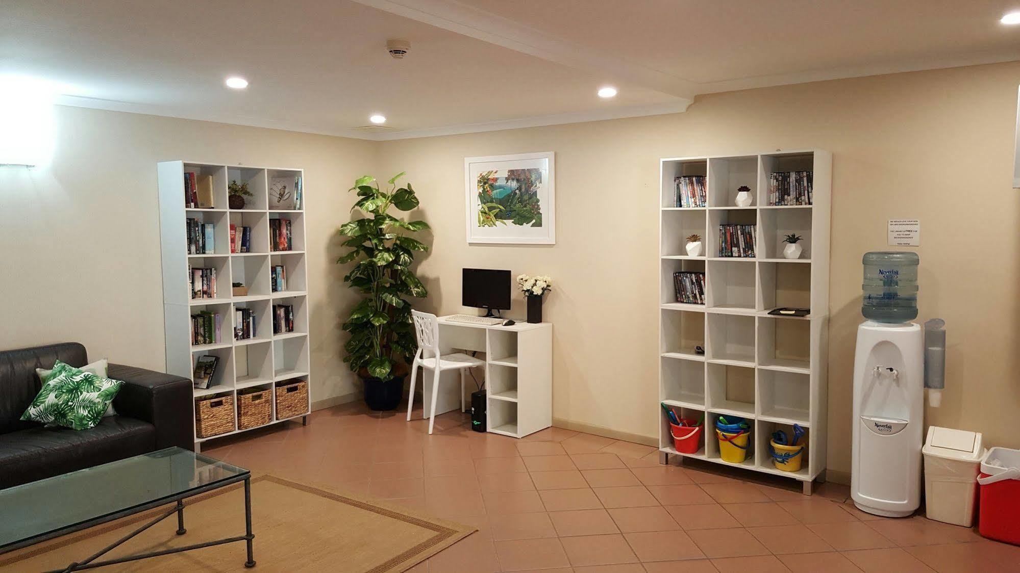 Aparthotel Regal 4*