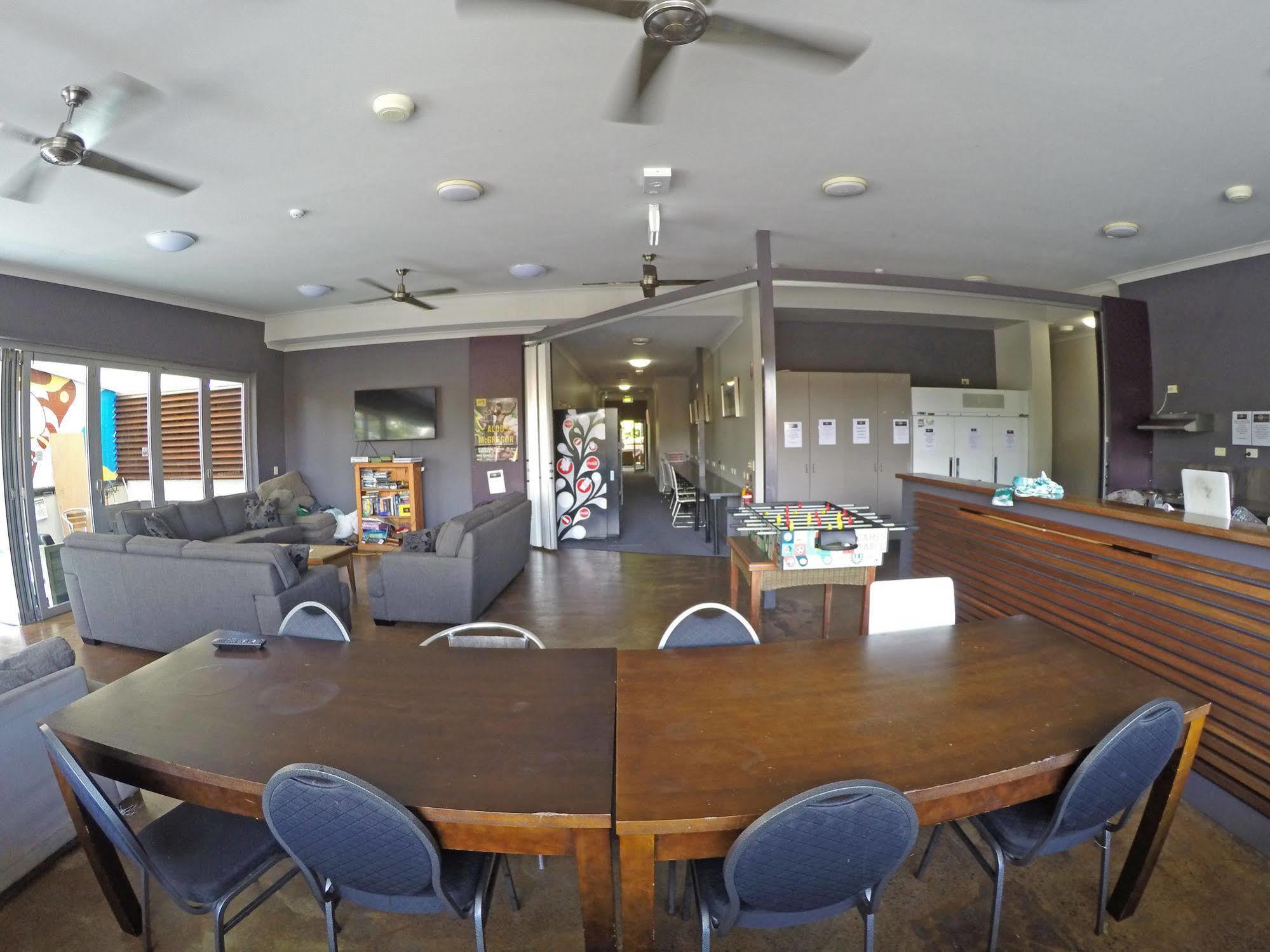Hostel Global Backpackers Port Douglas