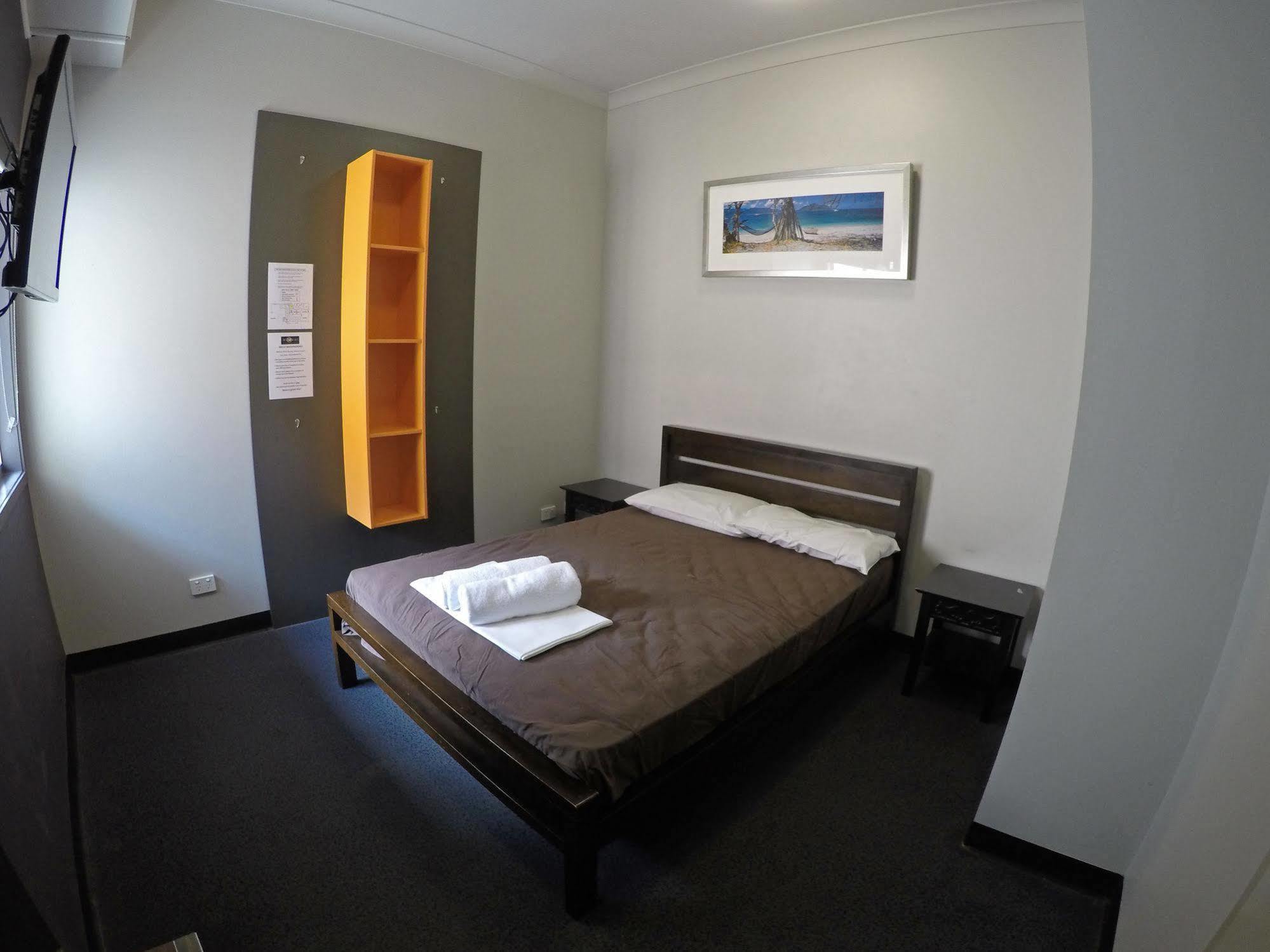 Hostel Global Backpackers Port Douglas