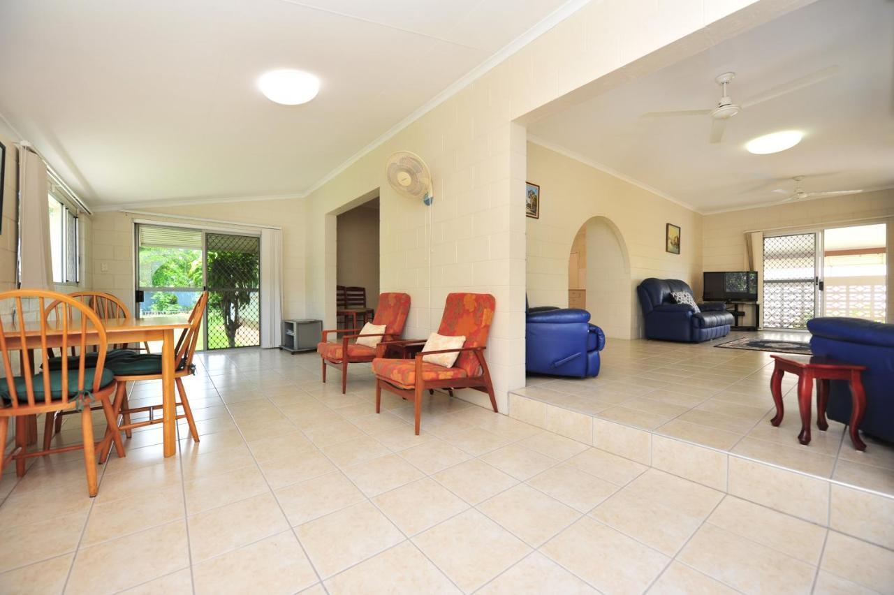 Seascape Holidays - 53 Reef Street *