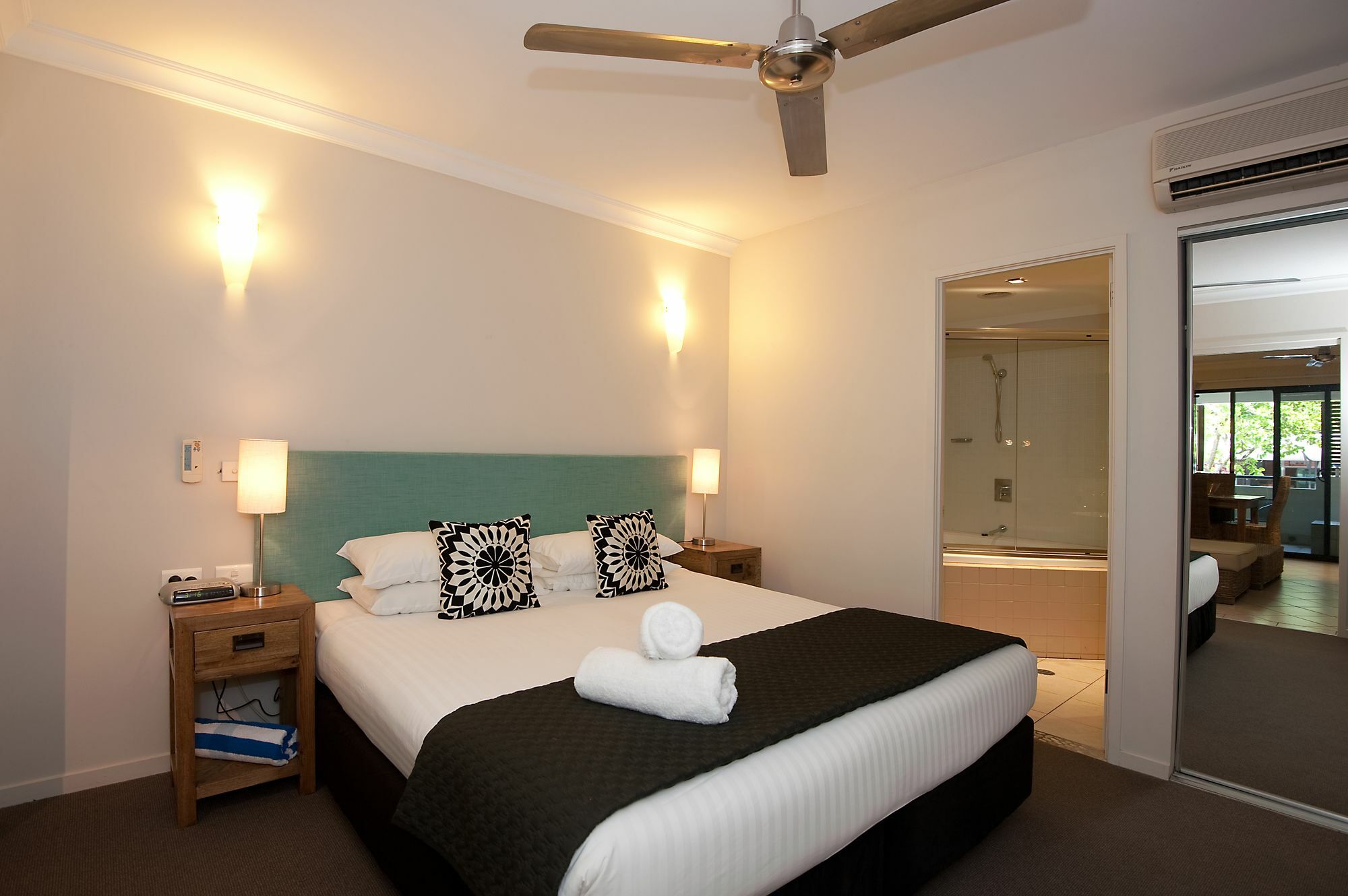 Escape For Two - A Boutique Tropical Treasure Apartment Port Douglas