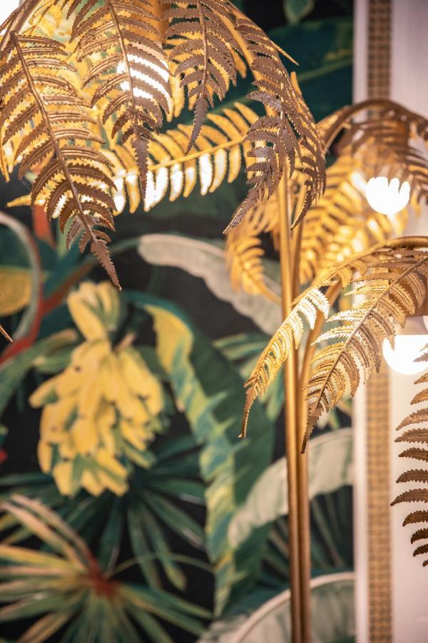 Nomad - Luxe * Port Douglas