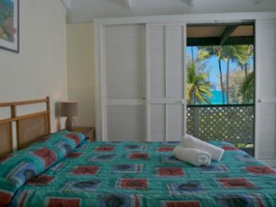 Beachfront Terraces With Onsite Reception & Check In Aparthotel
