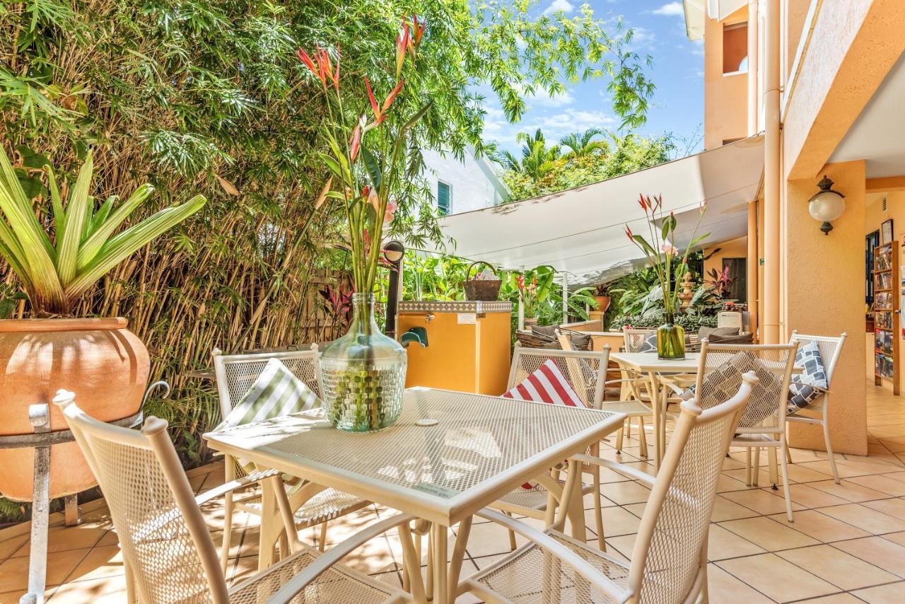 Martinique On Macrossan Aparthotel Port Douglas