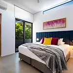Aria Port Douglas Villas - Villa 1