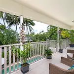 Seascape Holidays - Tropical Reef Apartments
