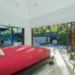 Sisanya Home