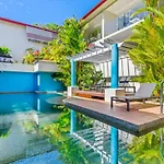 Urban Oasis In The Heart Of Town