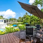 Seascape Holidays At Beachfront Terraces