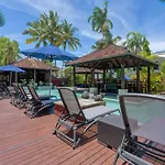 Poolside Villa - Hibiscus 40B