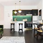 Noir-Luxe In Port Douglas, Newly Renovated May 2023
