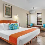 Hibiscus 52 - Fabulous Location 3 Minutes Walk To Beach And Macrossan St