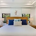 Villa Sanctuary In Temple - Resort Living Redefined