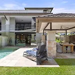 Villa Sanctuary In Temple - Resort Living Redefined