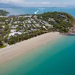 Unit 4 @ Tropical Reef Apartments