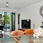 \'Aqua Oasis\' Swim-Out Resort Sanctuary