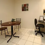 1 Bed Apartment Close To The Beach And Town