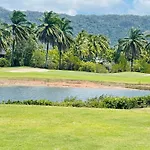 Tropical Retreat - Poolside Swimout - Ground Floor - Sea Temple Resort & Spa Port Douglas