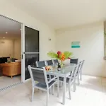 7 Plantation House