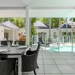 Syreon - 3 Bedroom House Close To The Beach