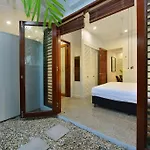 1/48 Garrick Street - Beach House Close To Town