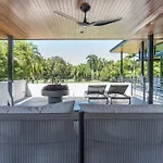 8 Beachfront Mirage