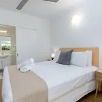 1 Bedroom @ Palm Villas #2
