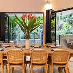 Villa Amalfi - Port Douglas
