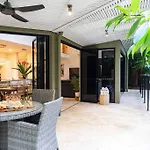Villa Amalfi - Port Douglas