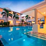 Cayman Villas Port Douglas