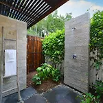 #2 Andrews - Port Douglas