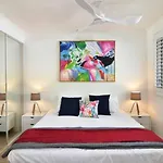 Paradise Port Douglas #201