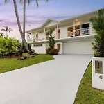 Paradise Palms - Port Douglas
