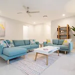 Iluka Beach Villa - Port Douglas