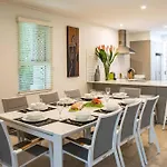 Villa Del Mar - Beachfront Port Douglas