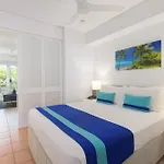 Port Douglas Apartments - Adults Only Oasis