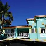 Casa Papaya Adults Only Apartment