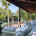 23 Solander Boulevard - Family Home By The Beach