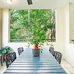 12 Central Plaza Port Douglas