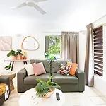 12 Central Plaza Port Douglas