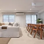 Villa 1 Chez Willow Port Douglas