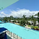 Pool Resort Port Douglas