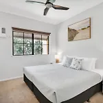2 Bedroom Escape At Port Villas