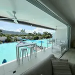 Pool Resort Port Douglas