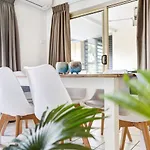 24 Central Plaza Port Douglas With Heated Pool