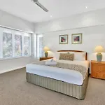 Balboa Apartments