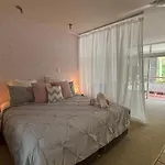 Sugar Wharf Apartment