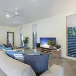 Beachside Apartments